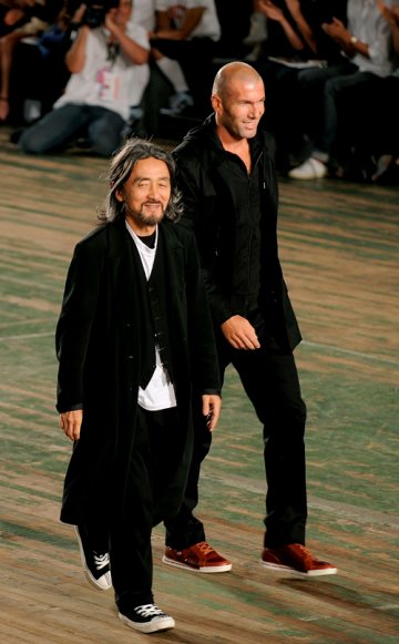 Y-3 par Yohji Yamamoto : Collection Hommes/Femmes Printemps-Et 2010