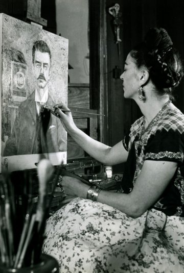 FRIDA KAHLO : Y SU MUNDO