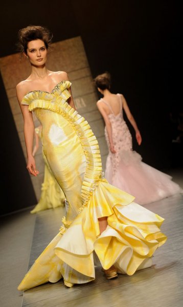 Georges Chakra : Printemps/t 2010 Haute Couture  Paris Fashion Week Show