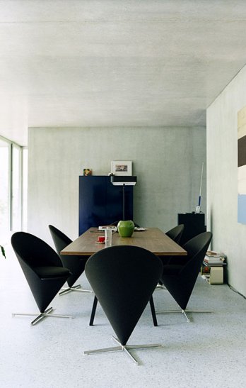 Cone Chair & Cone Stool by Verner Panton, 1958_Isabel Truniger
