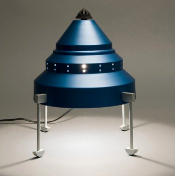 Québec en Design/Jean-François Jacques, Lampe « Zénith » Lamp, 1987_COLL. MNBAQ Achat