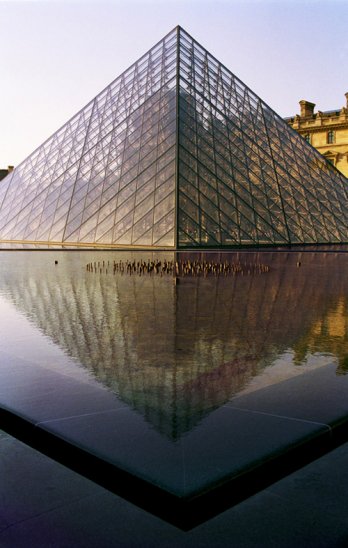 Ieoh Ming Pei/Pyramide du Louvre, Paris © www.jeanrond-photo.com