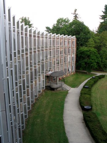 Eero Saarinen_Noyes House_USA