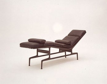 Charles & Ray Eames, ES 106 Chair, 1968_USA