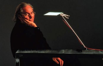 Ingo Maurer_Design.El.E.Dee, 2001