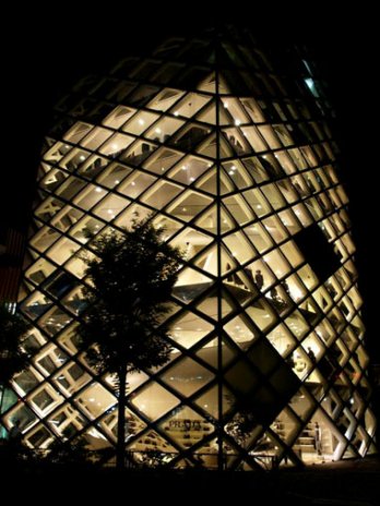 Herzog & De Meuron_Prada building_Tokyo