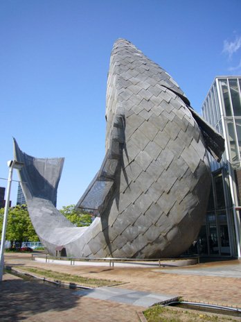 Fish Dance à Kobe, Hyogo, Japon