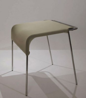 Oki Sato_Ukki chair