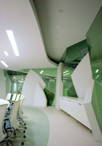 http://www.egodesign.ca/_files/articles/blocks/3689_maguire_office_by_clive_wil.jpg