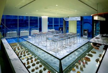 Pierre Hermé Paris by Wonderwall
