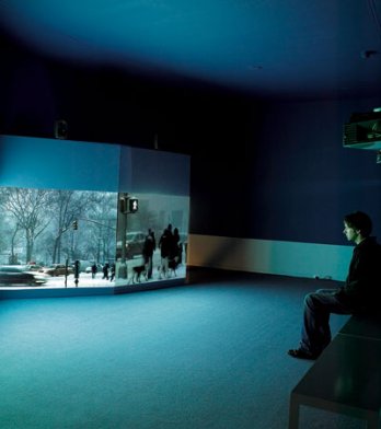 Eija-Liisa Ahtila_The Hour of Prayer, 2005_Courtesy Marian Goodman Gallery, New York et Paris