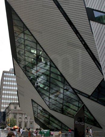 Michael Lee-Chin Crystal par Daniel Libeskind_ROM_Toronto