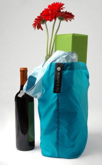 Hetal Jariwala and Eva Bauer_Bag wine