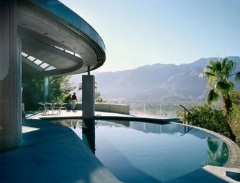 Julius Shulman & J.S. Juergen_Elrod House by John Lautner, 2007