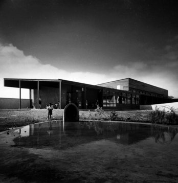 Julius Shulman_École élémentaires et crèches_Habitations ouvrières San Pedro_1942-43