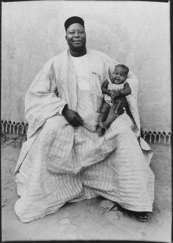 Seydou Keita, 1949-1951_Bamako, Mali_C.A.A.A.C_Pigozzi Collection_Geneva