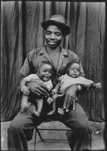 Seydou Keita, 1952-1955_Bamako, Mali_C.A.A.A.C_Pigozzi Collection_Geneva