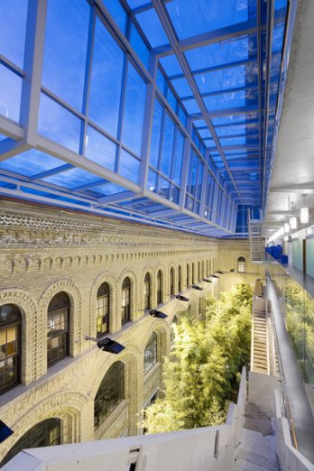 Terrence Donnelly Centre for Cellular and_architectsAlliance (Toronto, ON) & Behnisch Architekten (Stuttgart, Germany)_Tom Arban