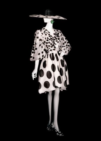 Yves Saint-Laurent_Cocktail Dress, 1992 Spring/Summer Collection_Fondation Pierre Berg - Yves Saint-Laurent_Alexandre Guirkinger