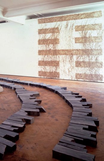 Richard Long_CORNWALLSLATELINESandMOUNTA