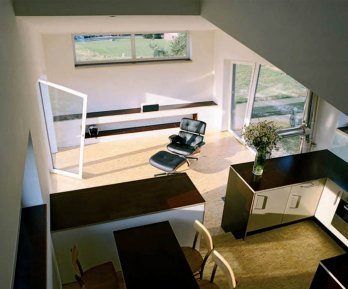 Amalia House by GRID Architects