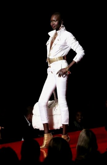 Alek Wek pour Kimora Lee