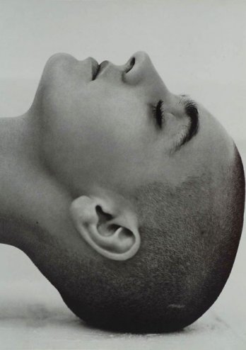 HERB RITTS_Sinéad O’Connor, Malibu, 1990