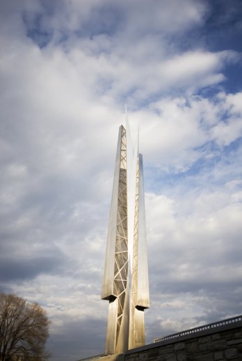 Jacek Jarnuszkiewicz_Sculpture_Pierre Bélanger