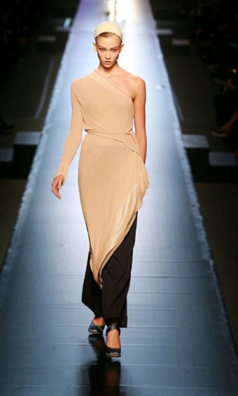 Jean-Paul Gaultier_Collection Printemps-Été 2009_Boisière pour SIPA