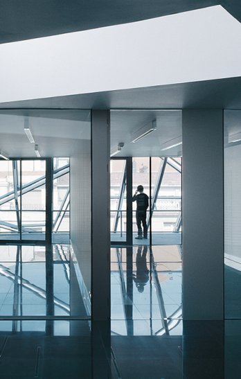 Basque Health Department Headquarters in Bilbao by Coll-Barreu Arquitectos_Aleix Bagué