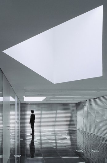 Basque Health Department Headquarters in Bilbao by Coll-Barreu Arquitectos_Aleix Bagué