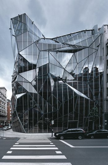 Basque Health Department Headquarters in Bilbao by Coll-Barreu Arquitectos_Aleix Bagué