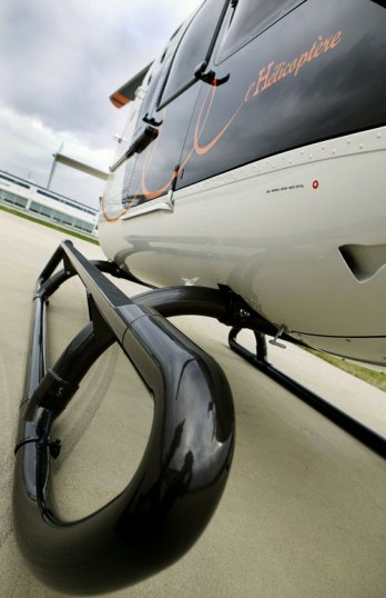Hèrmes Hélicoptère EC135