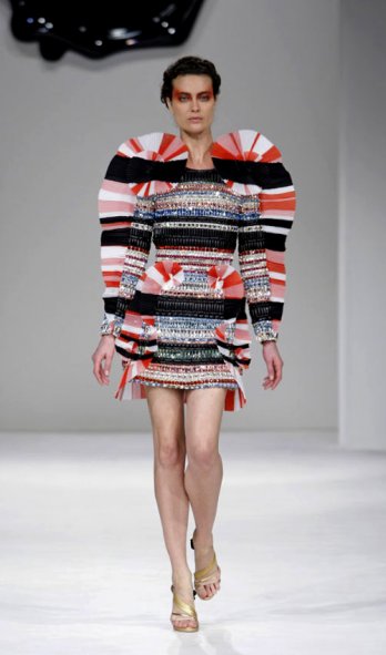 Spring 2009 Ready to wear - Viktor & Rolf_Peter Stigter