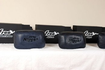 Alexis Peskine/freed-closeup-3boxe