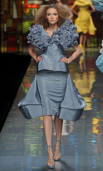 Collections haute Couture john galliano haute couture. Collections haute Couture