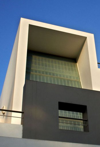 Lijo RENY Architect_Drs.Cijo Jos and Thushara Cijo Residence/LIJO RENY architects