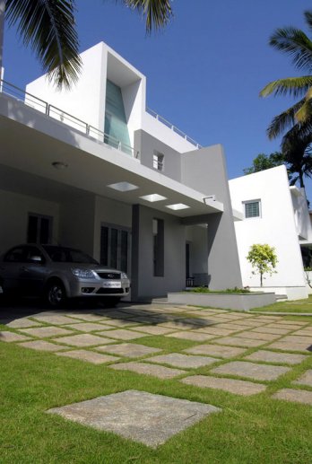 Lijo RENY Architect_Drs.Cijo Jos and Thushara Cijo Residence/LIJO RENY architects