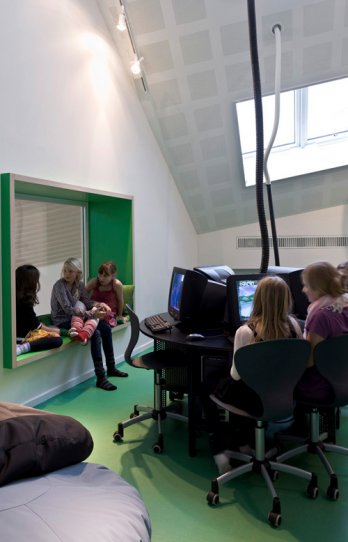 Dorte Mandrup + Cebra_Youth Recreation & Culture Center /Adam Mørk