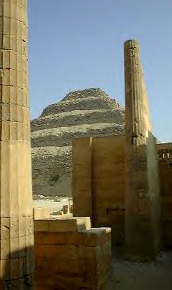 FIFA/LA PYRAMIDE DU ROI DJOSER À SAQQARAH