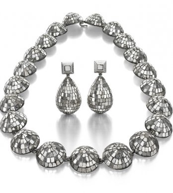 Bijou Art déco et Avant-garde/Maison Boivin, paire de pendants d'oreilles irradiante, Paris, 1933_Doug Rosa