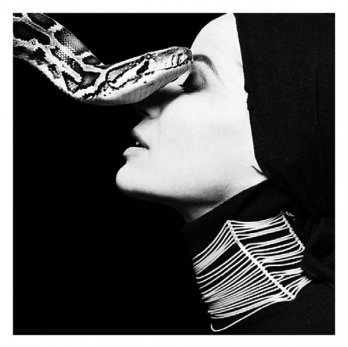 Michel Comte/Veruschka #2, Per Lui, 1990