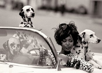 Model as Muse/Peter Lindbergh_Naomi Campbell_Geoffrey Beene, 1990