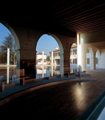 Fabrica for Benetton by Tadao Ando_Francesco Radino/Auditorium_ Antonia Mulas