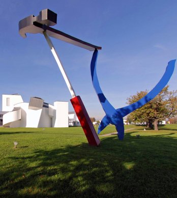 Balancing Tools by Claes Oldenburg and Coosje van Bruggen