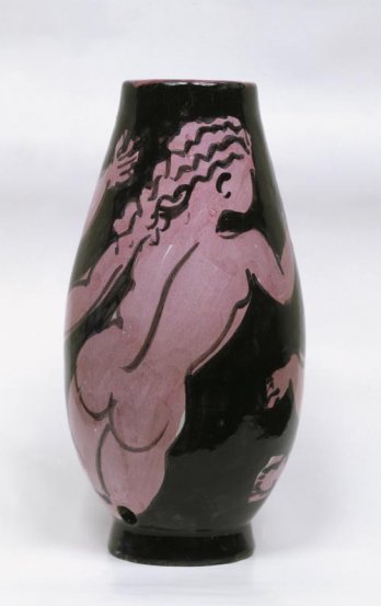 Raoul Dufy-Llorens Artigas_Vase with fuchsia women bathers on black base