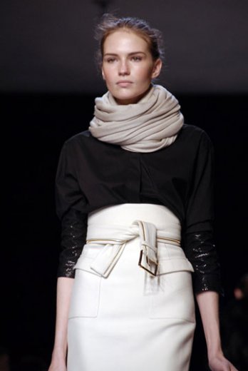 Barbara Bui_Fall-winter 2007-2008_P. O'Reilly_Paris_France