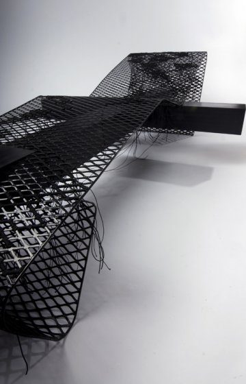 Per Emanuelsson & Bastian Bischoff : Cross Lounge Chair